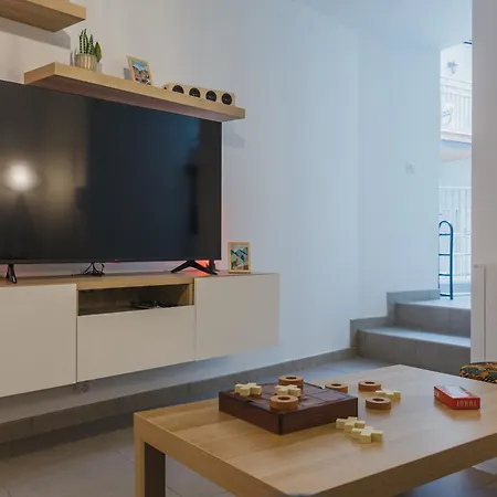 Cosy Hypercentre 400m De La Telecabine 4-6 Personnes - Draps Et Menage Inclus Apartmán