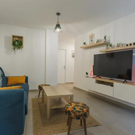 Cosy Hypercentre 400m De La Telecabine 4-6 Personnes - Draps Et Menage Inclus Apartmán *