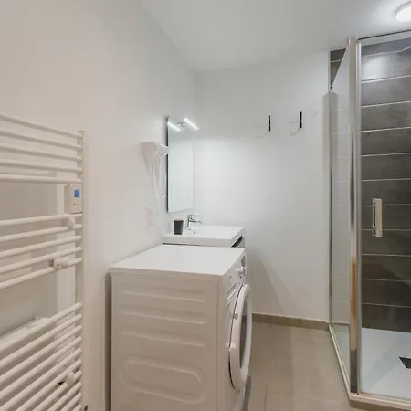 Cosy Hypercentre 400m De La Telecabine 4-6 Personnes - Draps Et Menage Inclus