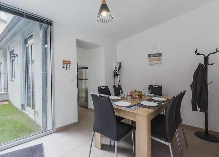 Cosy Hypercentre 400m De La Télécabine 4-6 Personnes - Draps Et Ménage Inclus * Cauterets