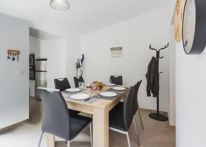 Cosy Hypercentre 400m De La Télécabine 4-6 Personnes - Draps Et Ménage Inclus * Cauterets