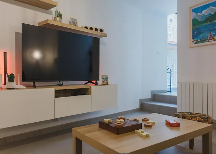 Cosy Hypercentre 400m De La Telecabine 4-6 Personnes - Draps Et Menage Inclus Apartment